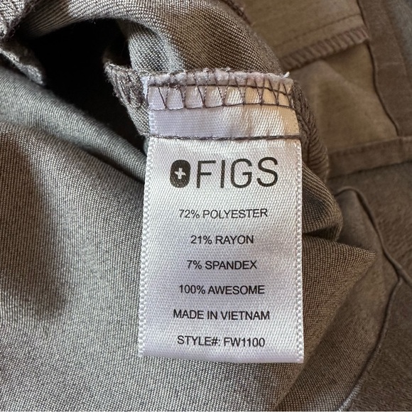 FIGS Women's Casma Three-Pocket Grey Scrub Top PO1557 - Picture 10 of 12